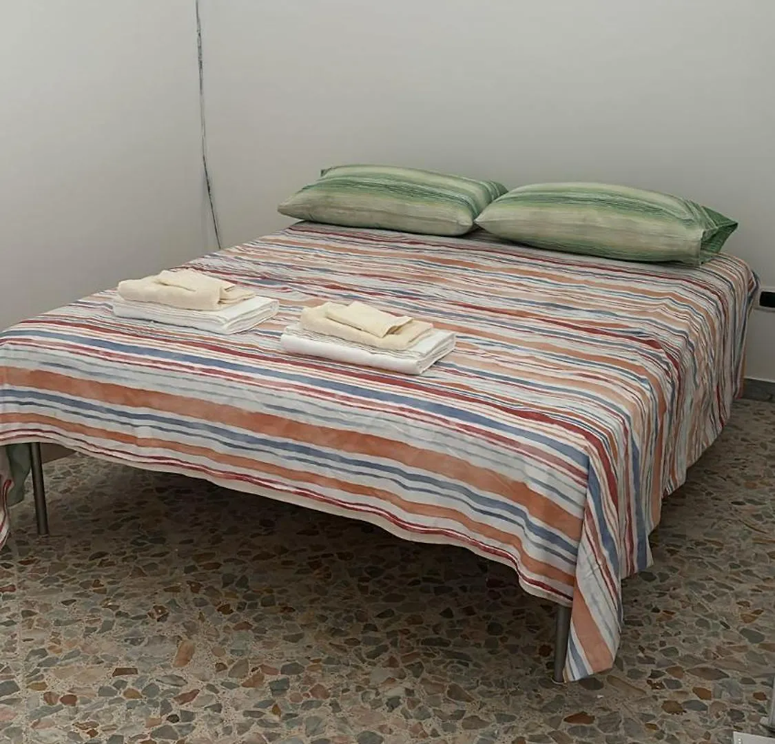 Apartment Pm 23 Via Gino Priolo Guest House Bari